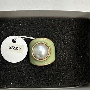 Lia Sophia Crème De Menthe Ring